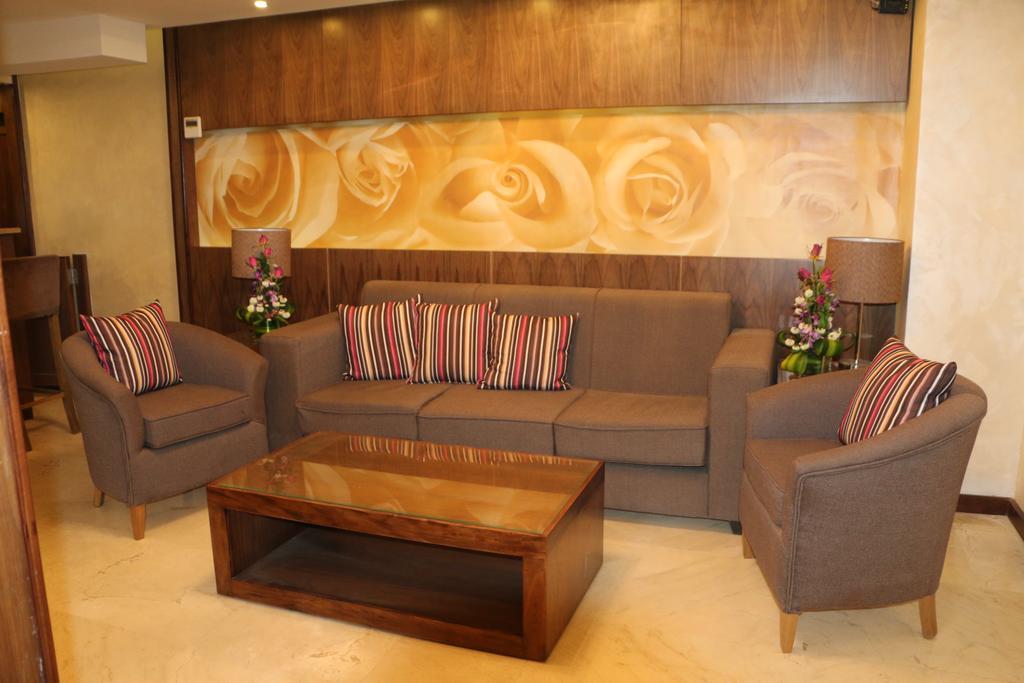 Al Raad Hotel Akaba Buitenkant foto
